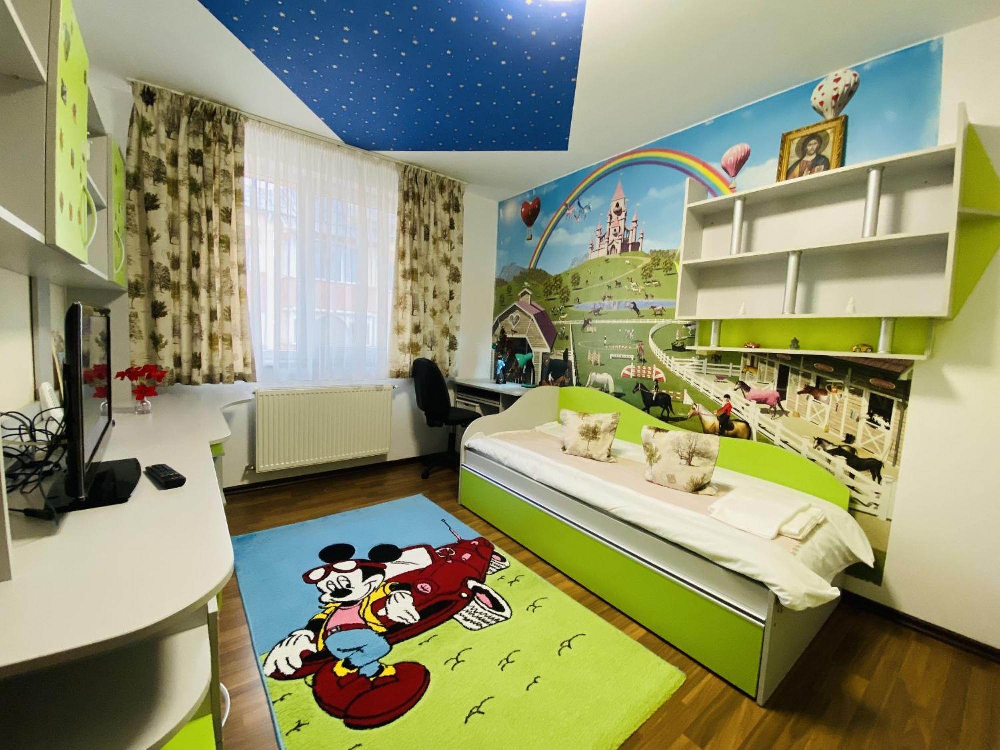 Apartment Rentforcomfort Charming Flat In